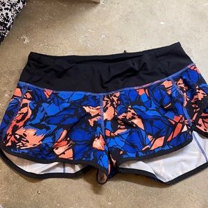 Lululemon size 4 shorts barely worn